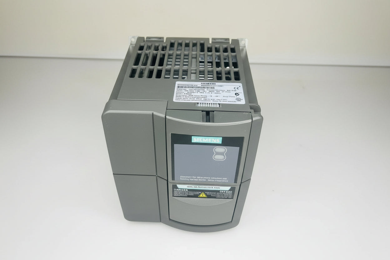 Siemens 6SE6440-2UD23-0BA1 MICROMASTER 440 3 kW Variable Frequency Drive