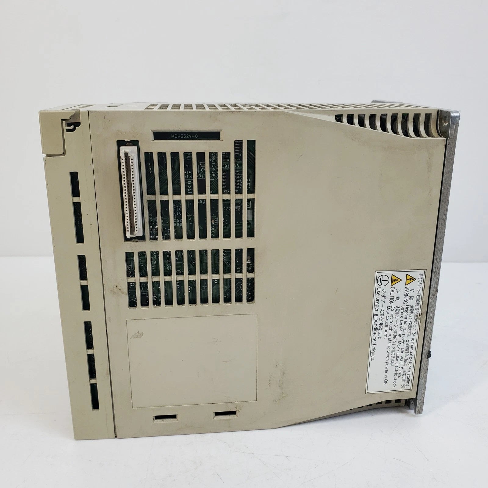 SGDH-15AE | Yaskawa Sigma-II SERVOPACK Servo Amplifier 1.5 kW