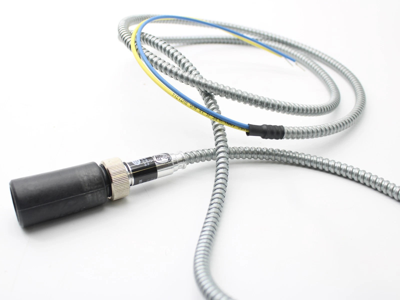 Fireye UV7A4 High-Sensitivity UV Flame Scanner 4-Foot Shielded Cable 1/2-Inch FNPT