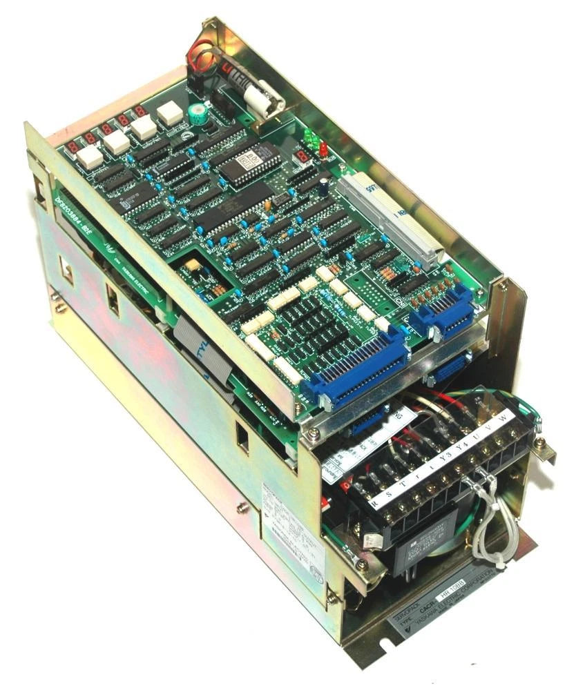 Yaskawa CACR-HR10BB 1kW 7.6A 200-230VAC AC SERVOPACK Servo Drive Controller