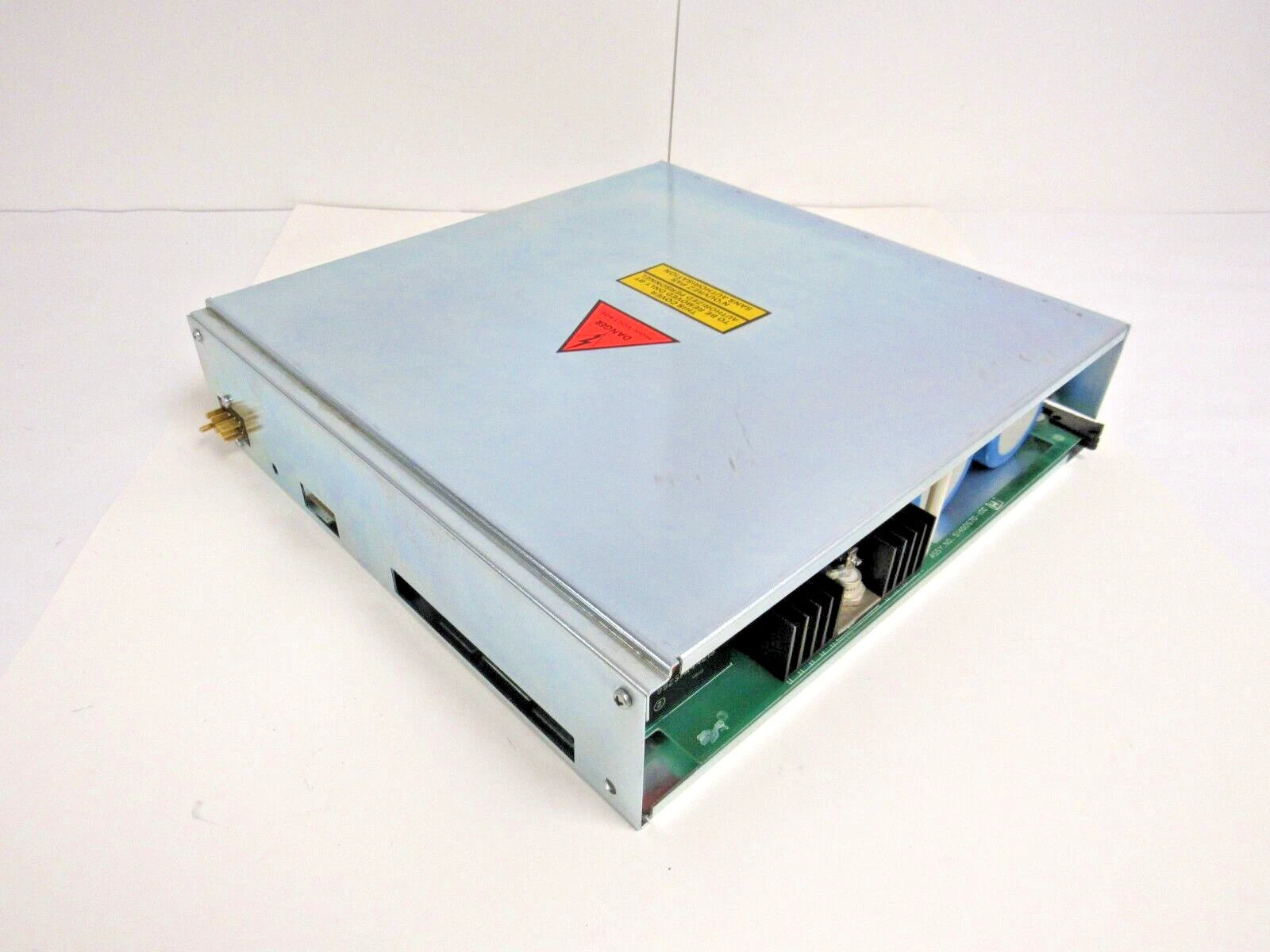 Honeywell 51400712-200 TDC3000 10-Slot LCN Power Supply for Distributed Control Systems