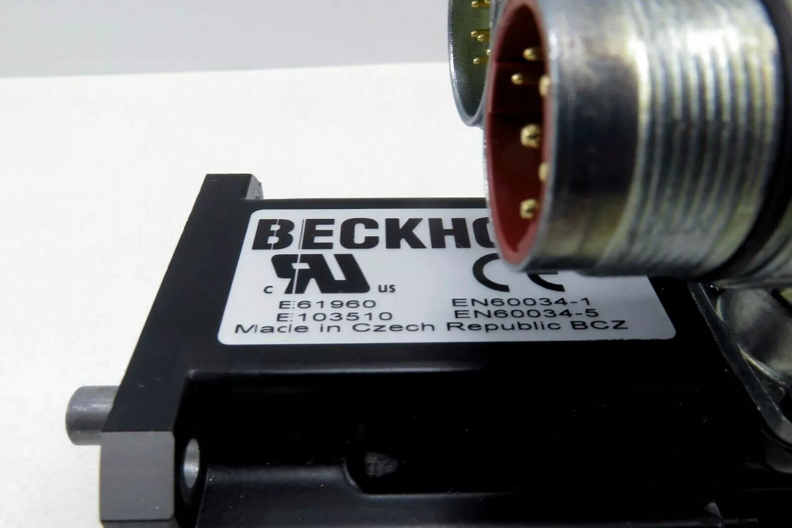 AM3021-0C30-0000 | Beckhoff Synchronous Servomotor 0.48 Nm 480V AC