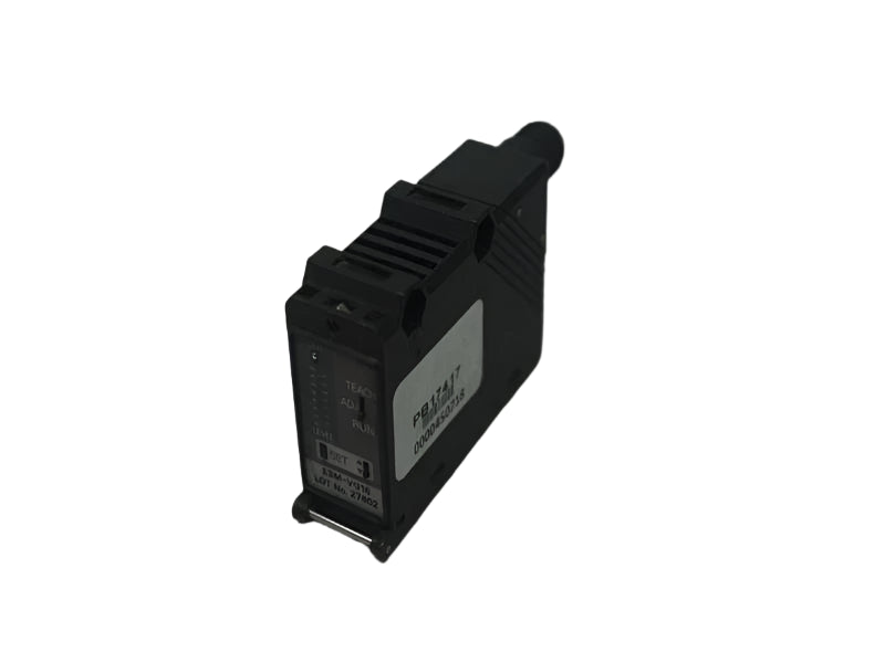 E3M-VG16 | Omron Photoelectric Sensor