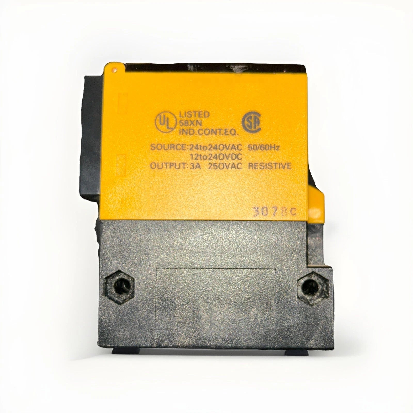 E3B2-R5M4-US | Omron Photoelectric Sensor, Retroreflective, 5 m Range, Relay SPDT Output, IP66