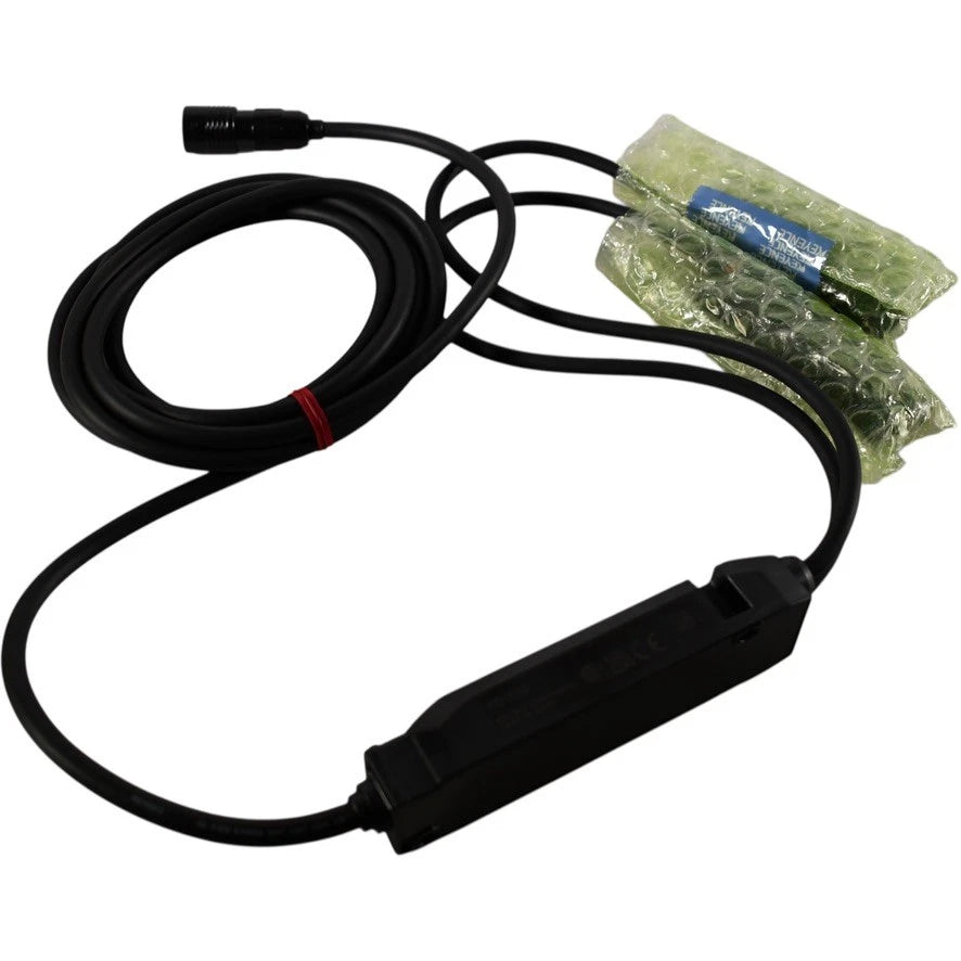 FD-XS8 | Keyence Clamp-On Micro Flow Sensor Head, 8 L/min, IP68G