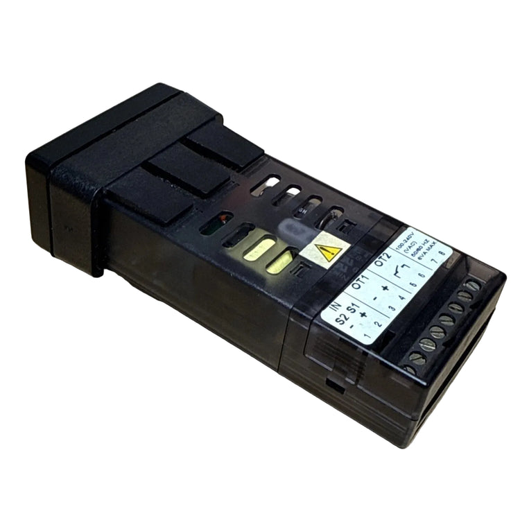Watlow 935A-1CD0-000G Series 935A Temperature Controller with Green Display and Electronic/Relay Outputs