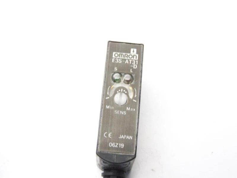 E3S-AT31-D | Omron Photoelectric Receiver, 7 m Through-Beam, 10–30 VDC, M12 Connector