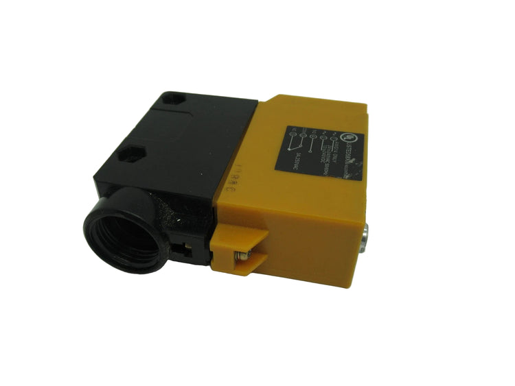 E3A2-DS70M4D | Omron Photoelectric Diffuse Sensor 70 cm Relay Output with Timer