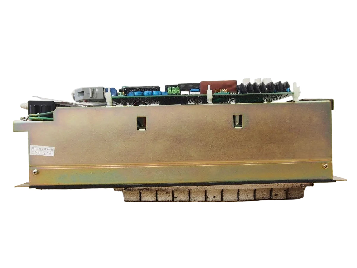 Yaskawa CACR-SR30SB1BSY124 3kW 200V AC Servo Drive Controller