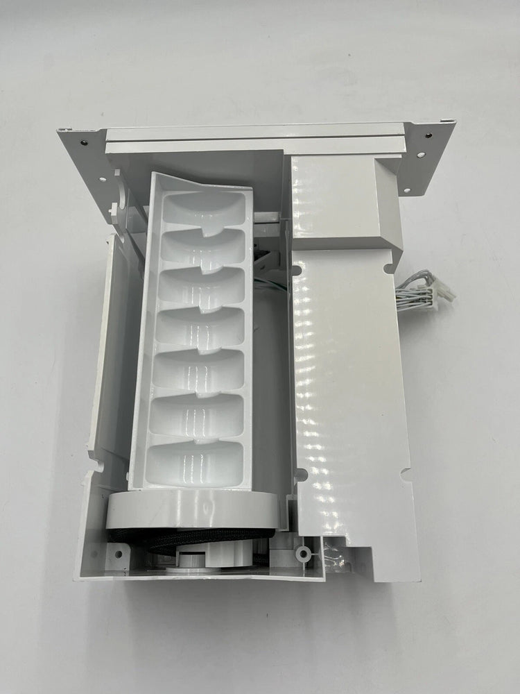 Bosch 00702093 Genuine Refrigerator Automatic Ice Maker Assembly