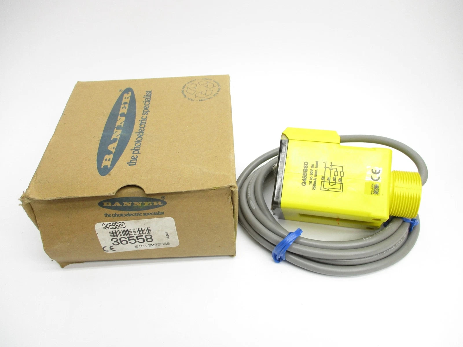 Q45BB6D | Banner Q45 Diffuse Photoelectric Sensor, 450 mm, 10–30 VDC
