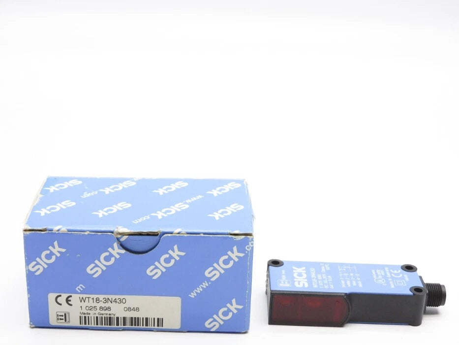 WT18-3N430 | SICK Photoelectric Proximity Sensor with Background Suppression, NPN