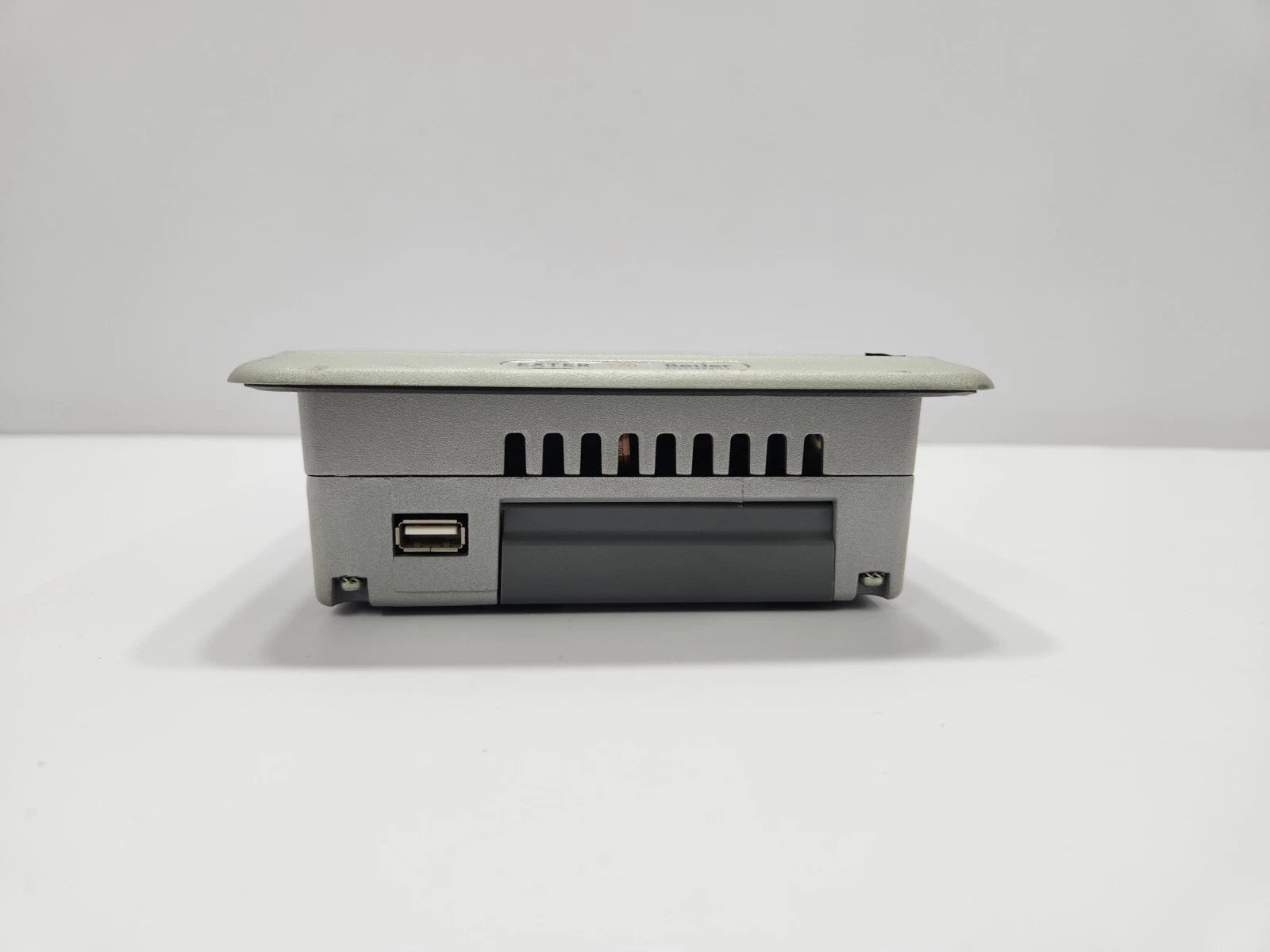 Beijer T70-06010B EXTER Series 6.5 Inch Color Touch Screen Operator Interface 24 VDC