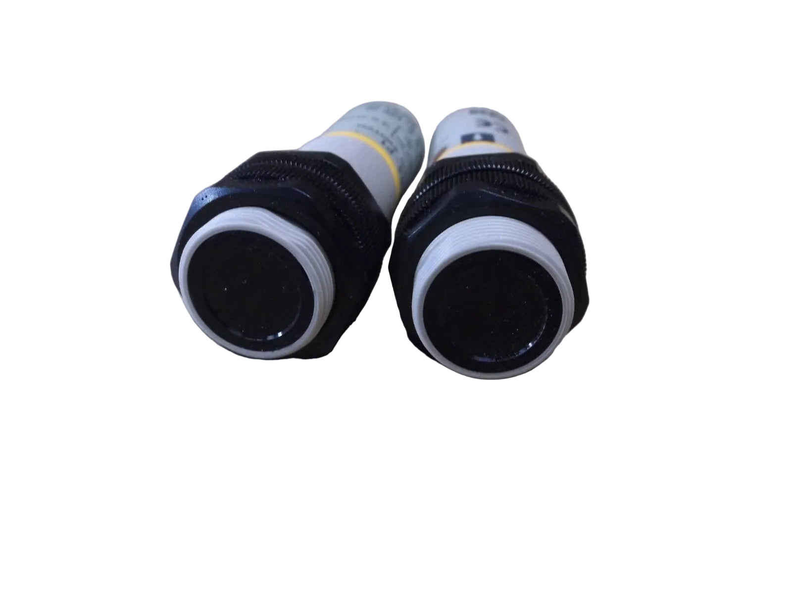 E3F2-3B4-P1 | Omron Diffuse Reflective Photoelectric Sensor Switch