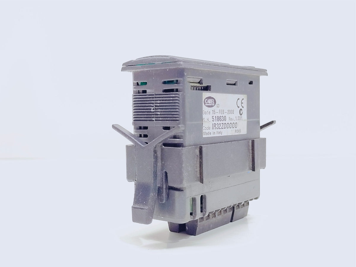 CAREL IR32Z00000 IR32 Four-Relay Refrigeration Temperature Controller
