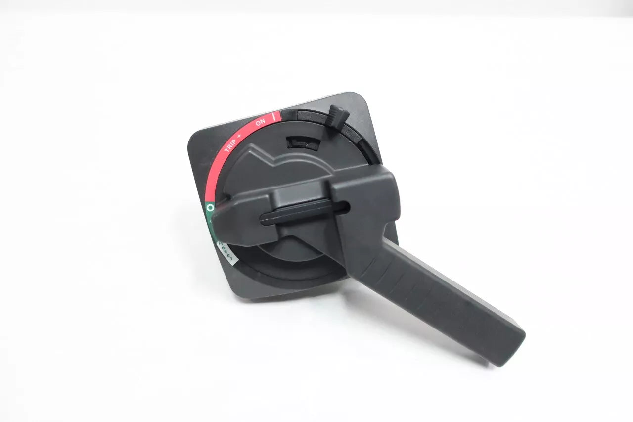 140U-HM4 | Allen-Bradley Black/Gray Molded Case Circuit Breaker Medium Handle