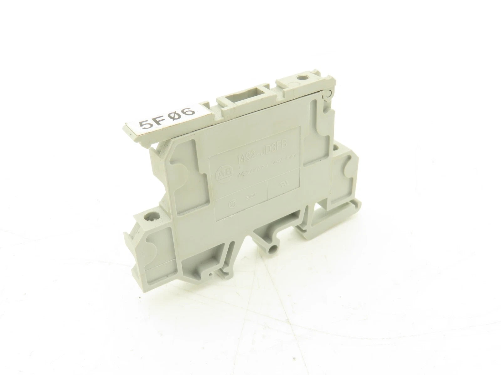 1492-JD3FB | Allen-Bradley two-level screw terminal block with feed-through and hinged fuse circuit
