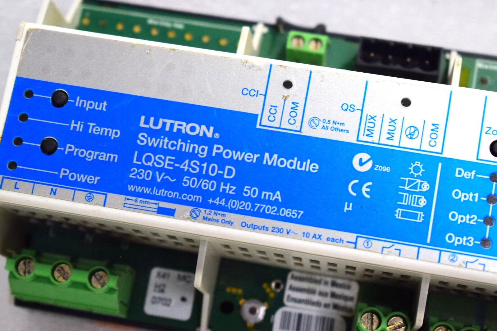 LQSE-4S10-D | Lutron 230 VAC Switching Power Module for Lighting Control Systems