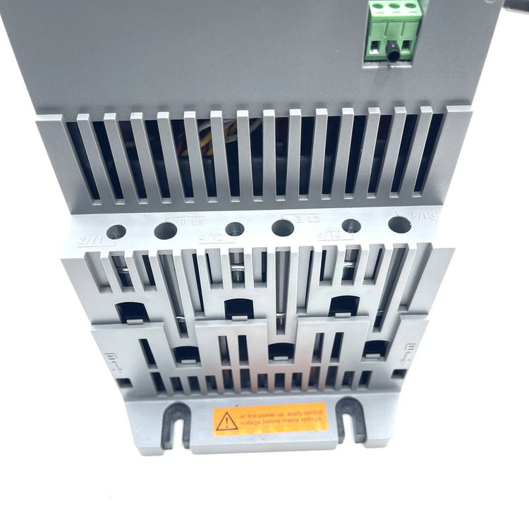 Danfoss MCD6-0108B-T5-S1X-20-CV2 Advanced VLT MCD 600 Soft Starter 108A 200-525 VAC Three-Phase
