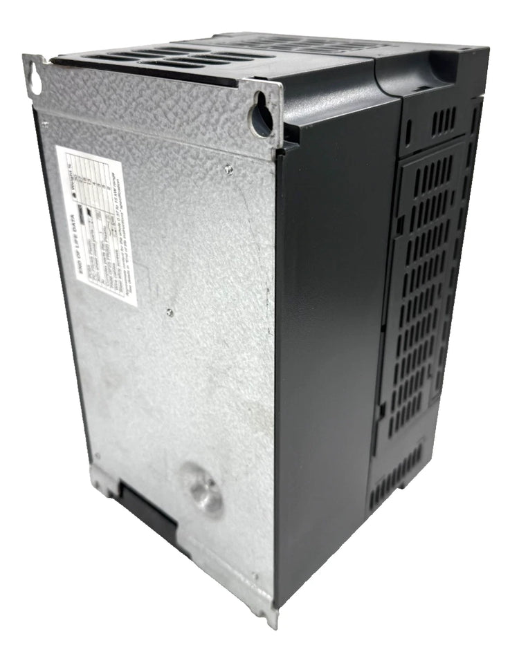 ATV71HU40N4 | Schneider Electric 4 kW / 5 HP Variable Speed Drive, 480 V, Altivar 71 Series