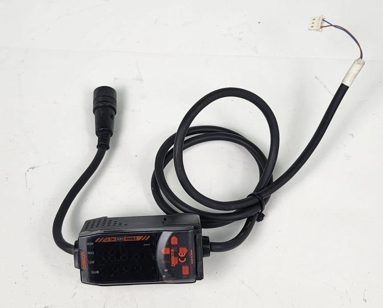 Omron ZX-LDA11-N Sensor Amplifier for Precision Measurement
