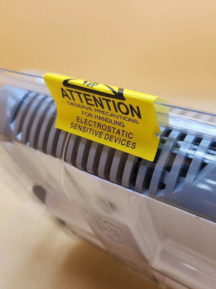 CC-PUIO31 | Honeywell Universal Input/Output Module, 24V AC/DC, DIN Ra