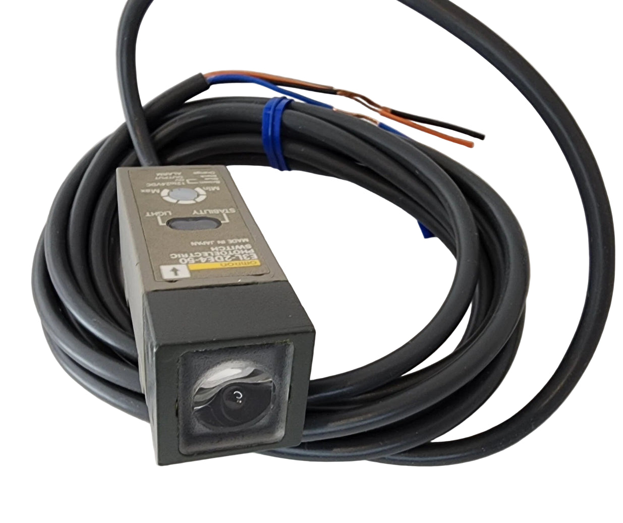 E3L-2E4-50 | Omron E3L Series Class I Laser Photoelectric Sender 12–24 VDC 2 m Range