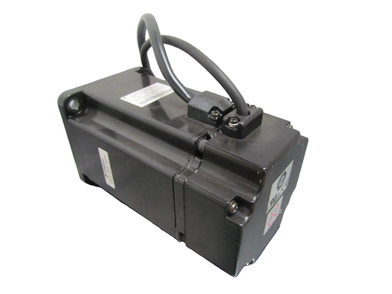 BG3D6302H8 | Omron Sigma II AC Servo Motor 3000 RPM 16 mm Keyed Shaft