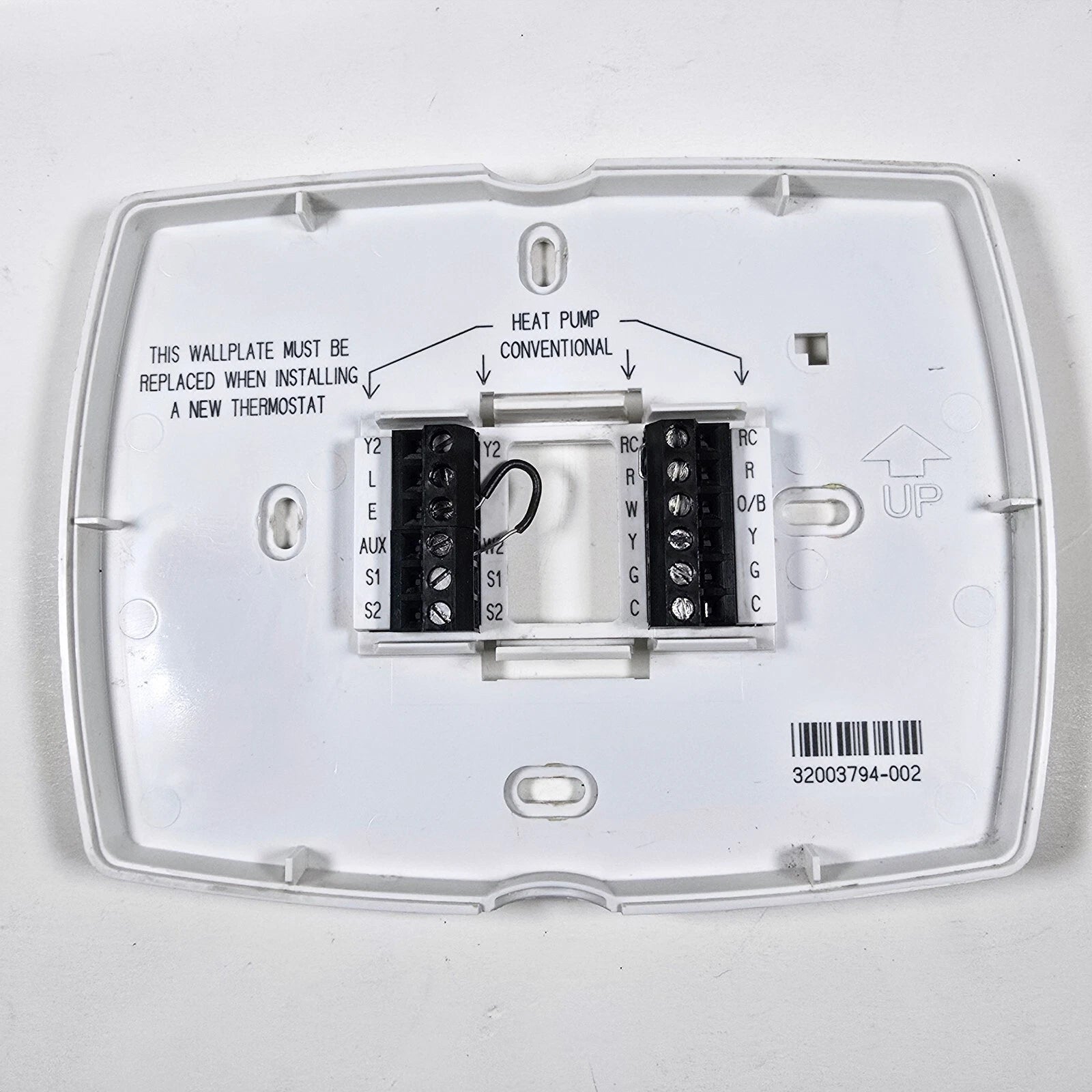 TH8320U1008 | Honeywell Vision PRO 8000 Touchscreen Programmable Thermostat