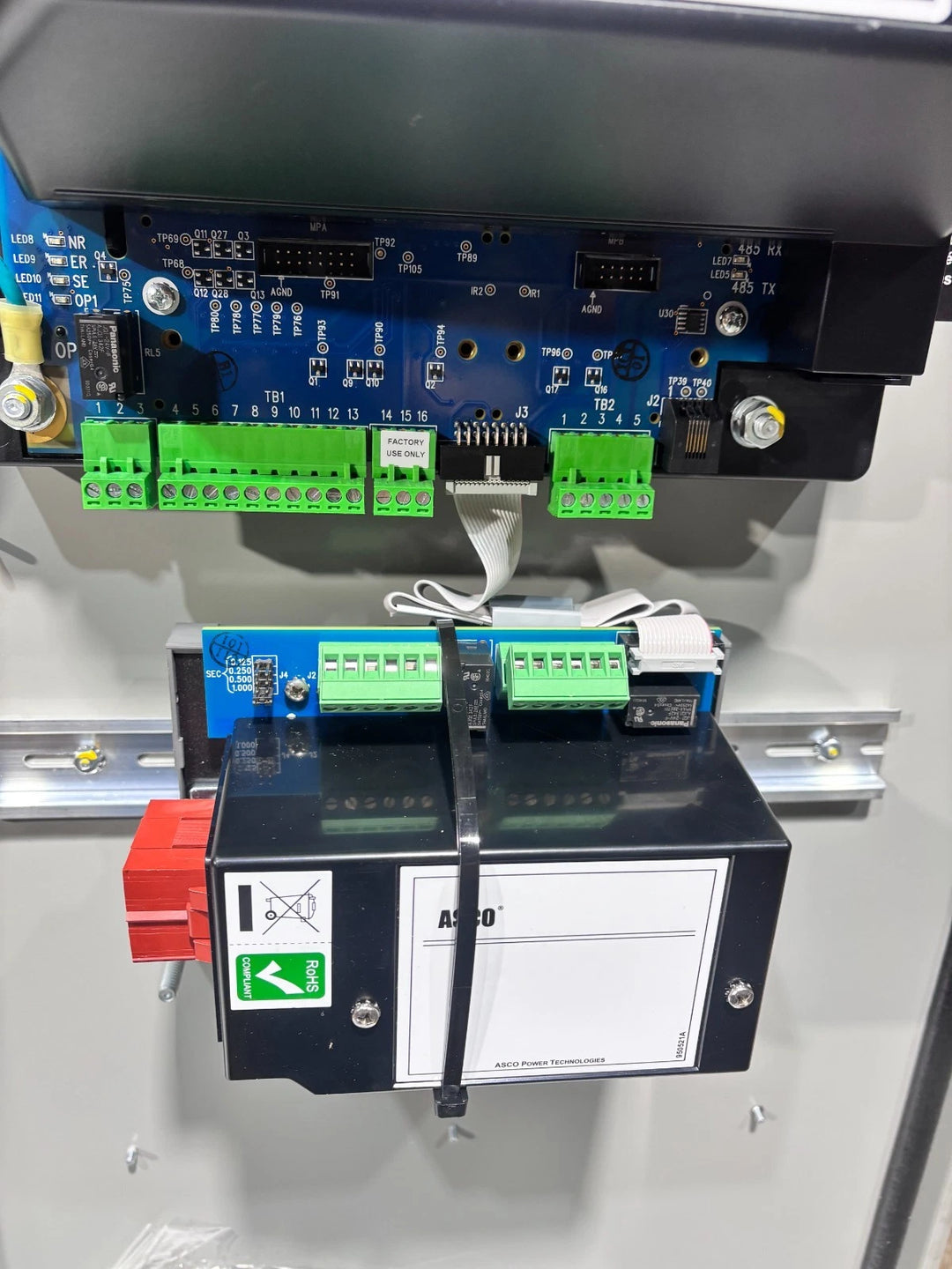 ASCO D03ATSA20200FGXF Series 300 200A 240V 1-Phase 2-Pole Automatic Transfer Switch