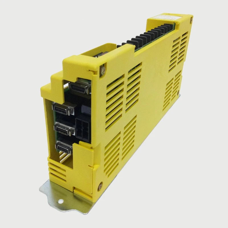 A06B-6090-H003 | FANUC Alpha Series Servo Drive SVUC 1-12, 12A