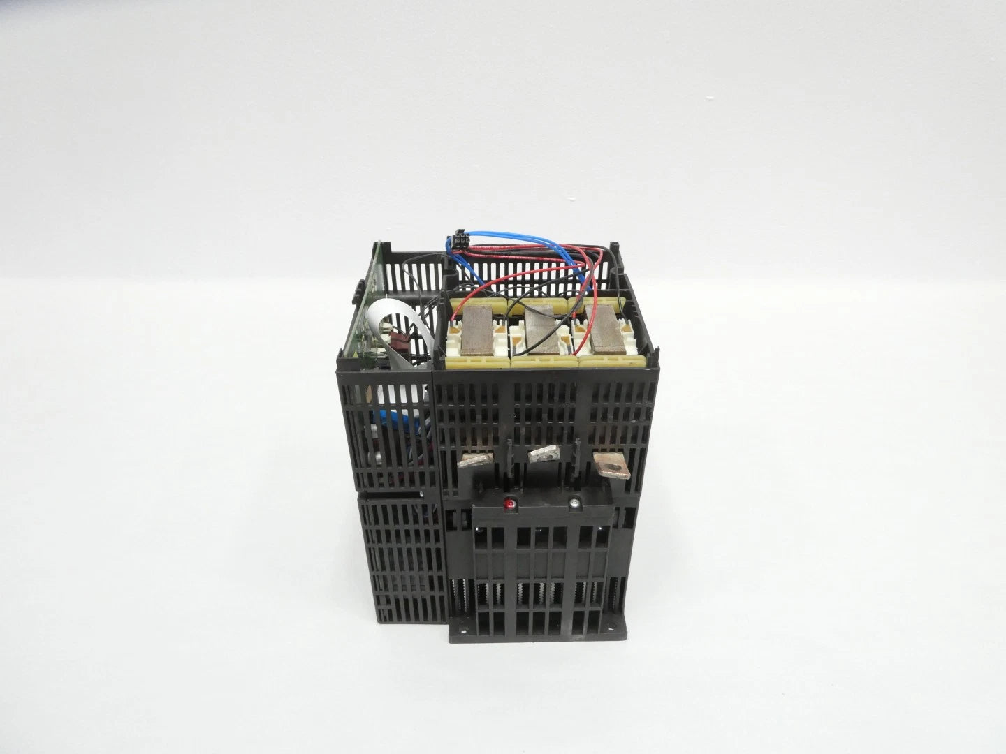 Siemens 3RW4435-6BC34 SIRIUS Soft Starter 200-460VAC 3-Phase 150HP 203A
