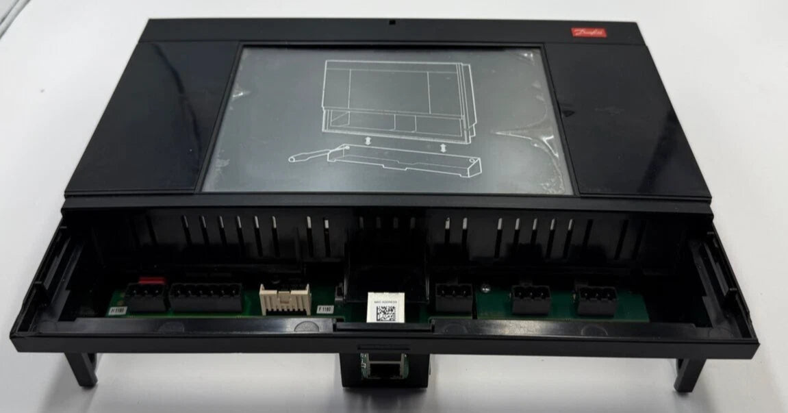 Danfoss AK-SM 800AL System Manager Refrigeration Alarm Logger with Touch Display and Ethernet Connectivity