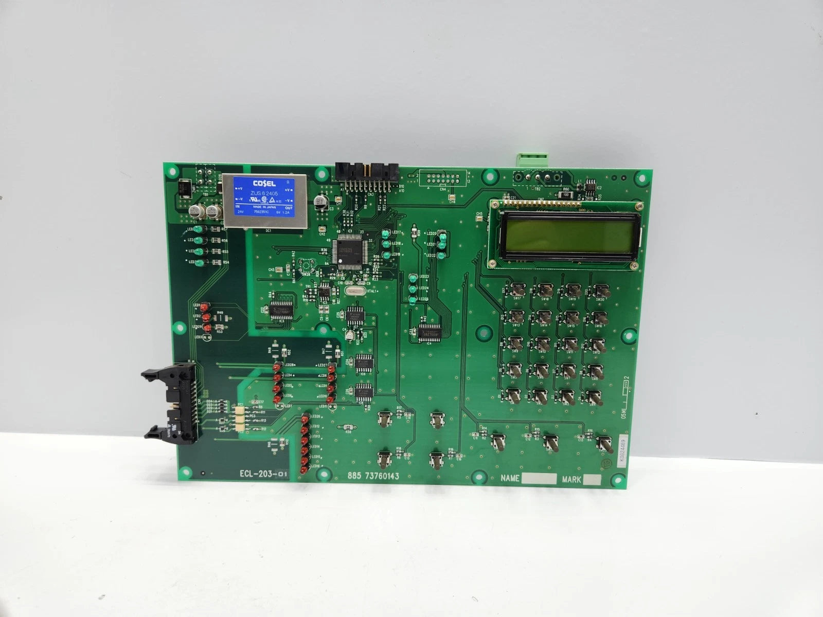 Distech Controls ECL-203 14-Point LONWORKS Programmable HVAC Controller
