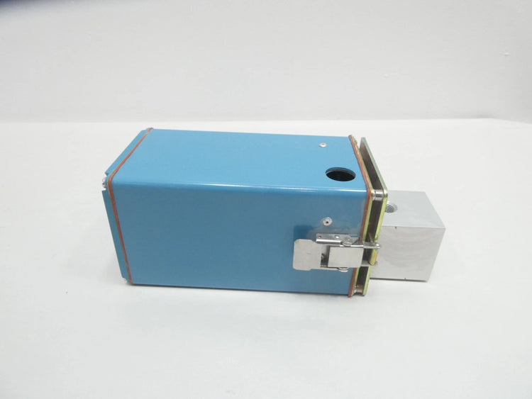 C7076A1007 | Honeywell Ultraviolet Flame Sensor for Industrial Burner Safety Systems