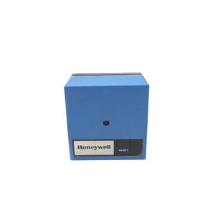 R7795A1001 | Honeywell Primary Flame Safeguard Burner Control