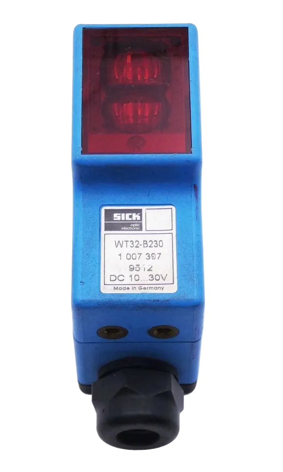 WT32-B230 | SICK Photoelectric Proximity Sensor, 100–2000 mm Range