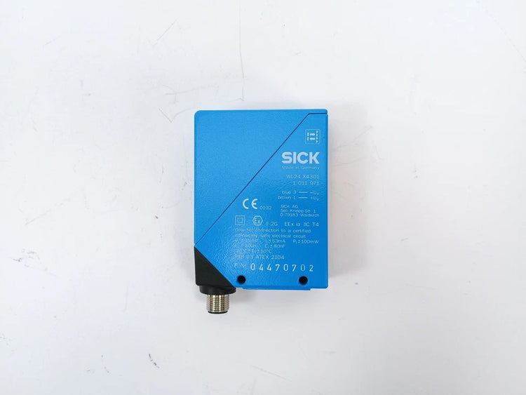 WL24-X4301 | SICK Photoelectric Retroreflective Sensor Red LED IP67