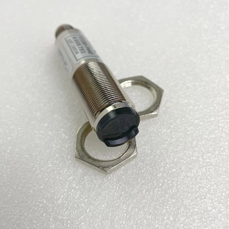 VT180-P440 | SICK Photoelectric Proximity Sensor Infrared 400 mm M18