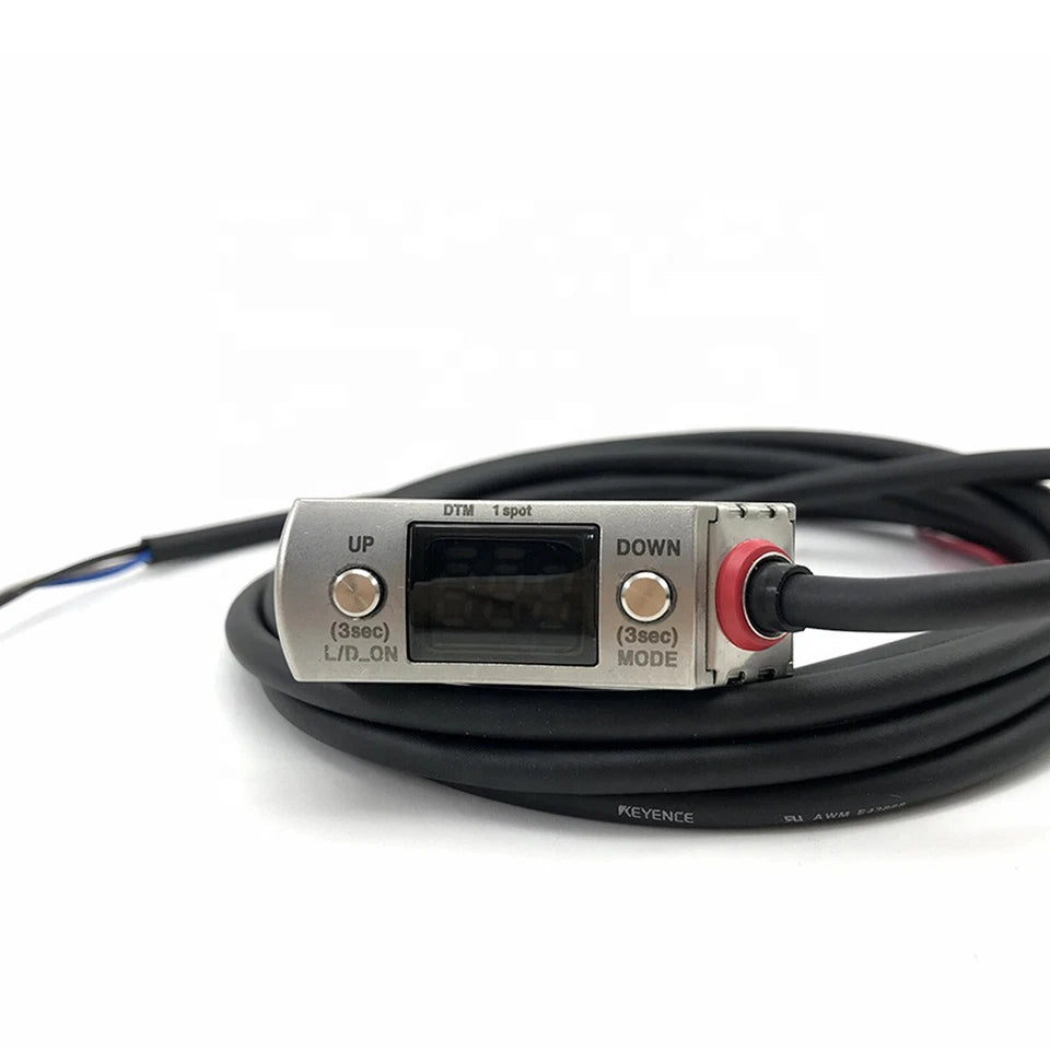 LR-ZB250AN | Keyence Stainless-Steel Laser Sensor, 35–250 mm Range, NPN Output, IP69K