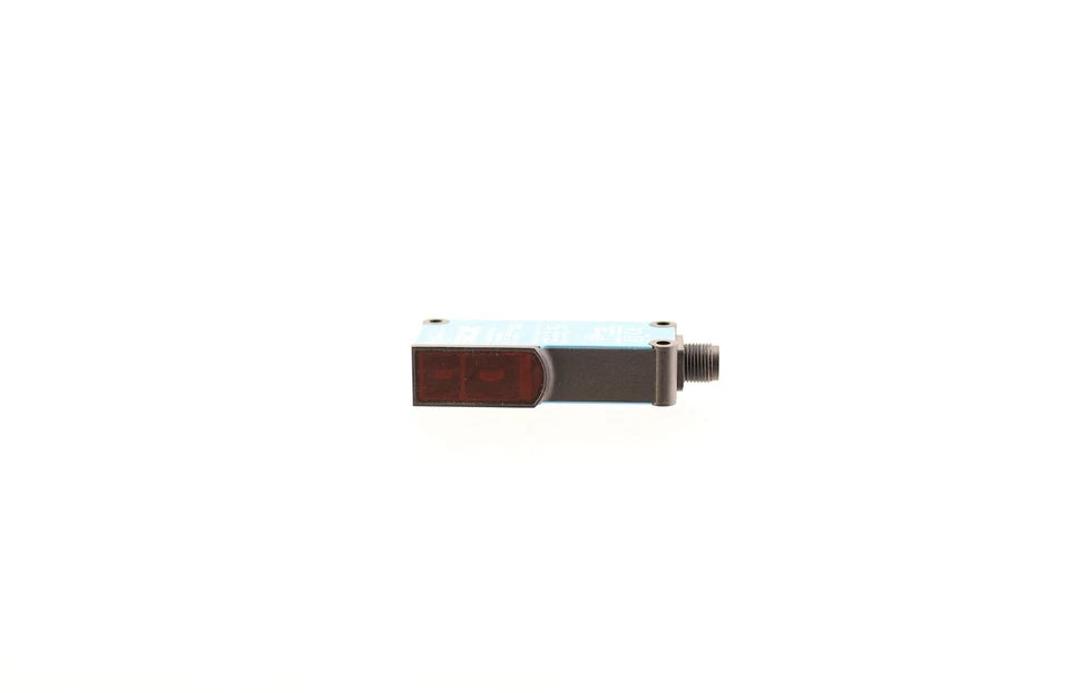 WT14-2P411 | SICK Photoelectric Proximity Sensor with PNP Output and Long Range Detection
