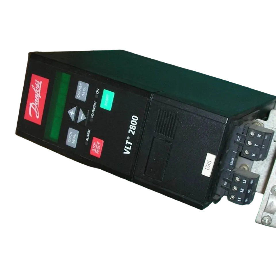 Danfoss VLT2815PT4B20STR0DBF10A00 1.5 kW VLT 2800 Variable Frequency Drive 380–480 VAC
