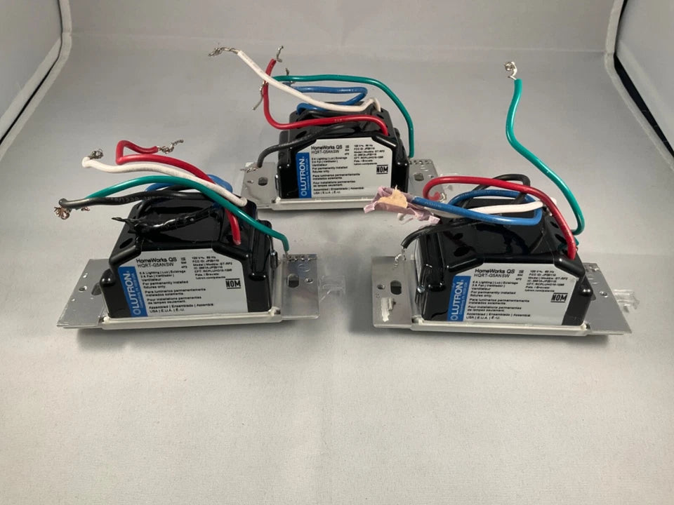 HQRT-G5ANSW | Lutron Phase-Selectable RF Dimmer for HomeWorks QS/RadioRA 2 Systems