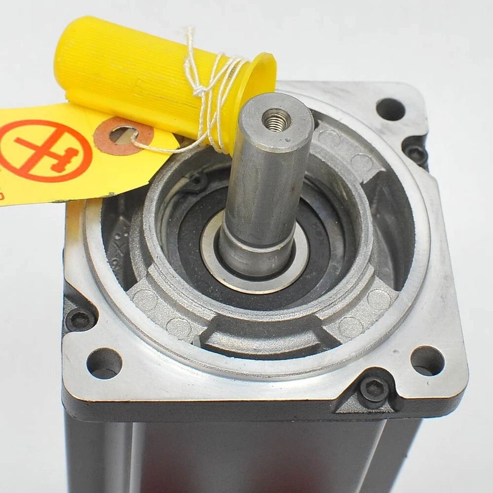 MPL-B330P-MK72AA | Allen-Bradley Rotary Servo Motor