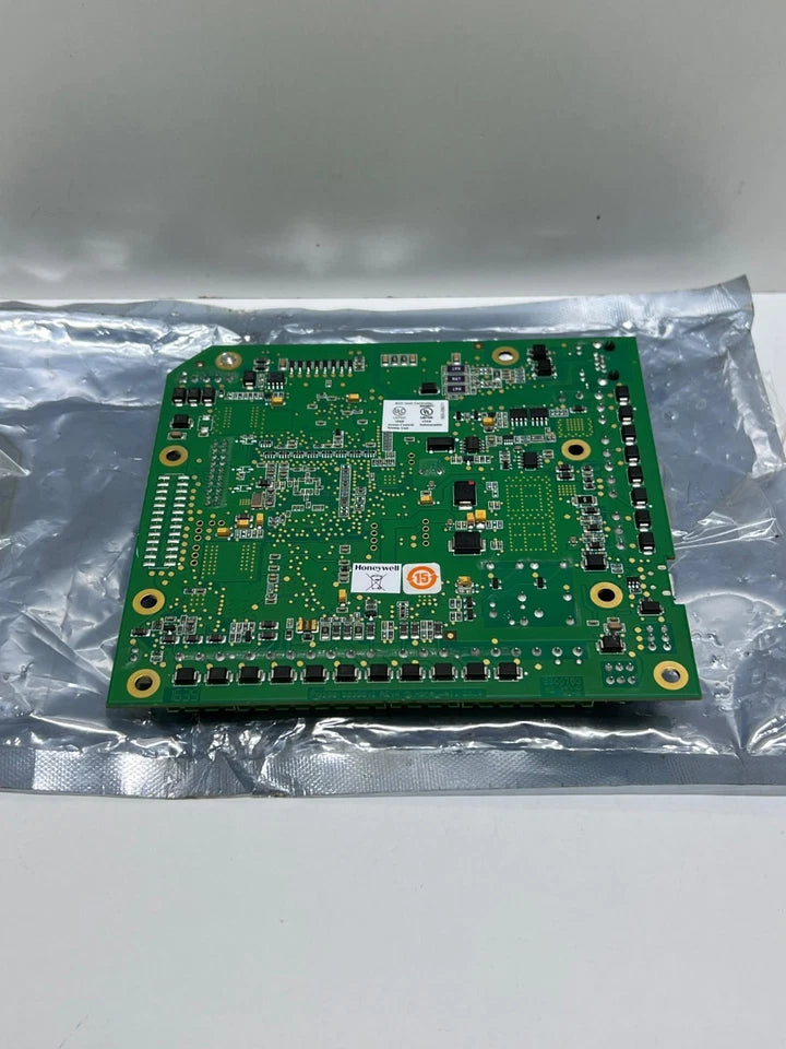 NetAXS-123 | Honeywell Stand-Alone Web-Enabled Access Control Panel for 1–3 Doors