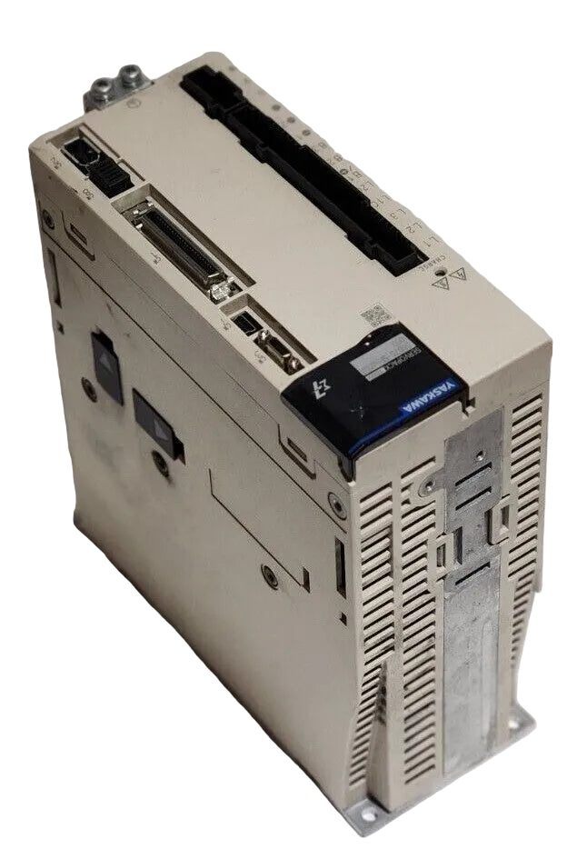 Yaskawa SGD7S-5R5A00A002 Sigma-7 750 W AC Servo Drive SERVOPACK