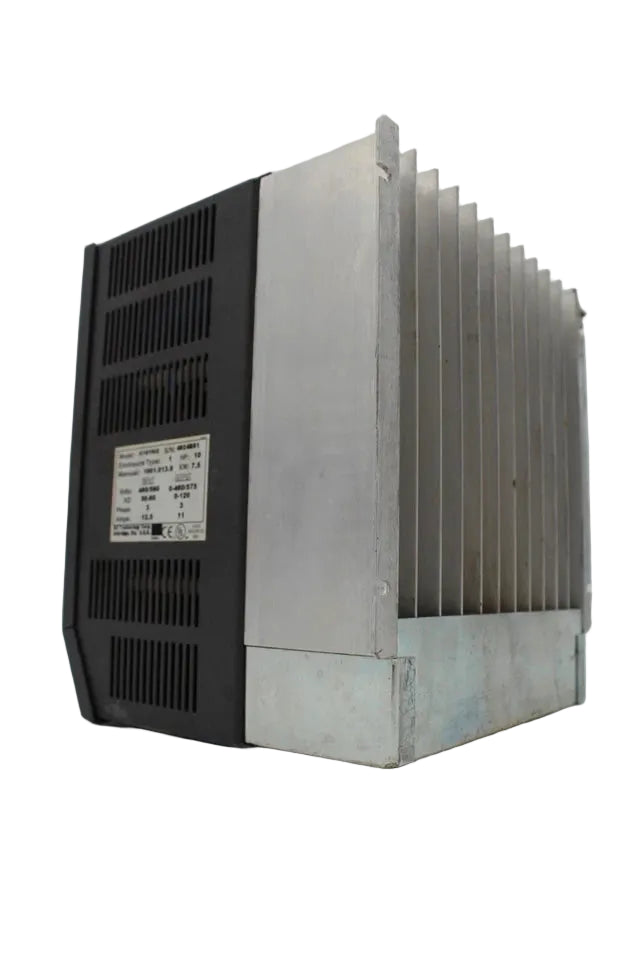 M15100E | Lenze 10HP M1000 Series VFD NEMA 4X Stainless 575VAC