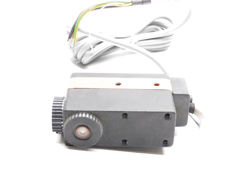 NT8-16412 | SICK Contrast Sensor NPN White Light 10–30 V DC IP67 Metal Housing