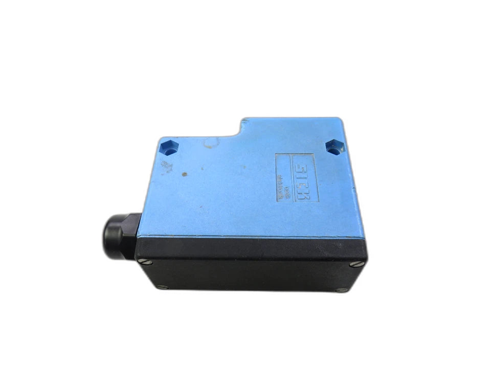 WT30-41S03 | SICK WT30 Series Photoelectric Sensor for Industrial Detection