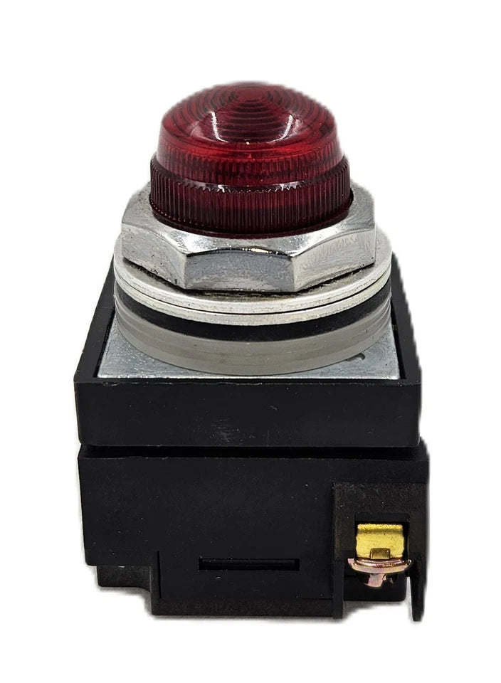 CR104PXG40 | General Electric Illuminated Green Push Button, 120V AC/DC, Full-Voltage Indicator, 3W